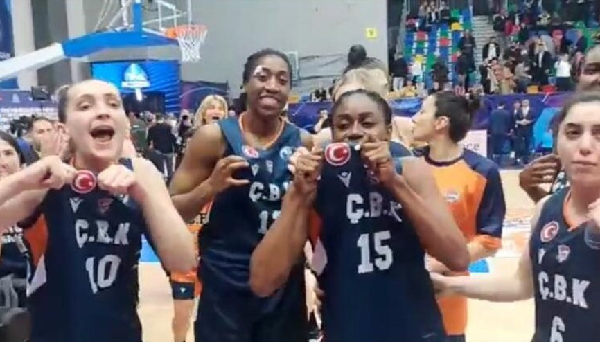 Prag Kulübü, ÇBK Mersinden özür diledi Prag Kulübü, ÇBK Mersinden özür diledi