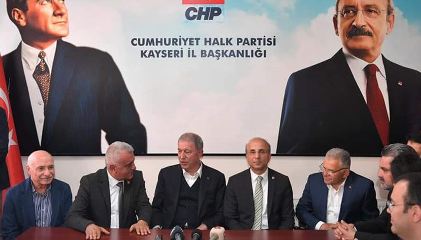 Bakan Akar, CHP ve İYİ Parti il başkanlıklarını ziyaret etti