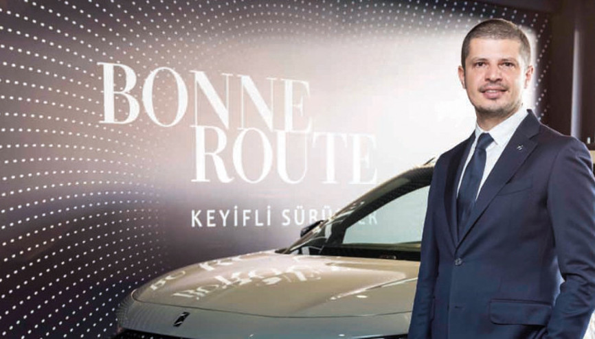 Lüks araçlarda satış adedini dörde katladı