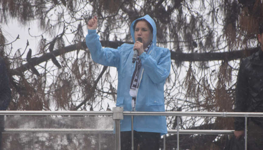 Akşener: O masaya oturmam için, jet hızıyla ikna eden Mansur Yavaş oldu