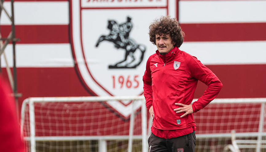 Samsunsporun kaptanı Osman Çelik: Süper Lig’e lider olarak çıkmak istiyoruz