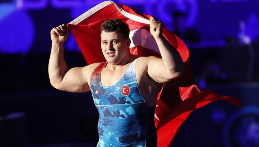 Son Dakika: Rıza Kayaalp 12. kez Avrupa şampiyonu