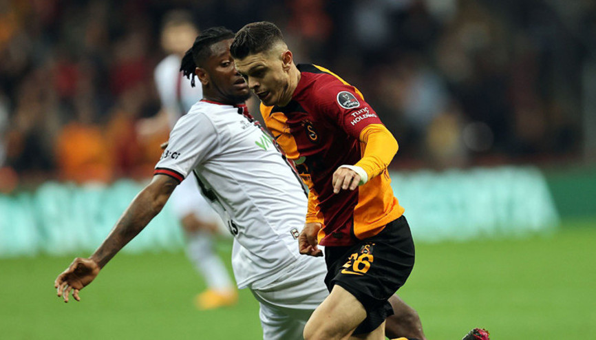 G.Saray 2 puan mı kaybetti, yoksa 1 puan mı kazandı