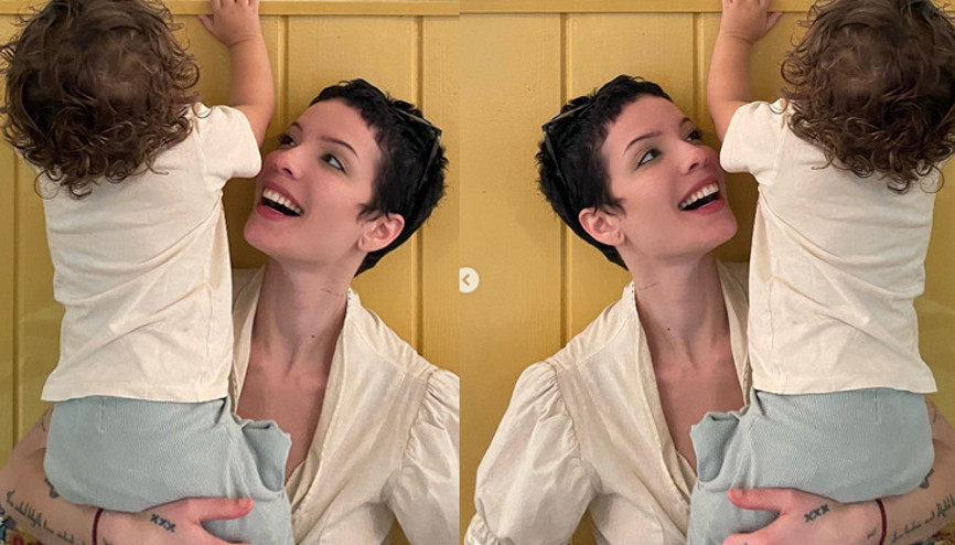 Halseyin dudak uçuklatan güzellik sırrı: Anne sütünü hem oğluna içiriyor hem kendi yüzüne sürüyor