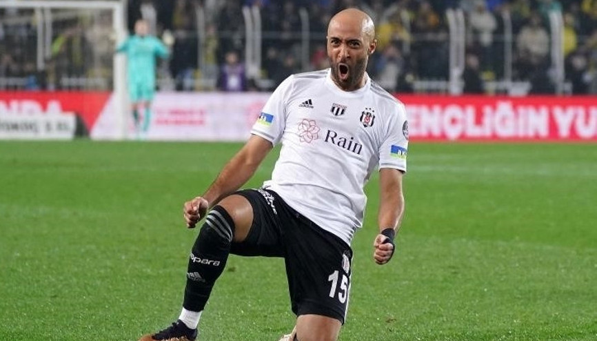 Beşiktaşta Şenol Güneş derbide Redmond’a güveniyor