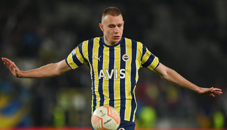 Fenerbahçede stoper krizi Sivasspor öncesi bilmece...