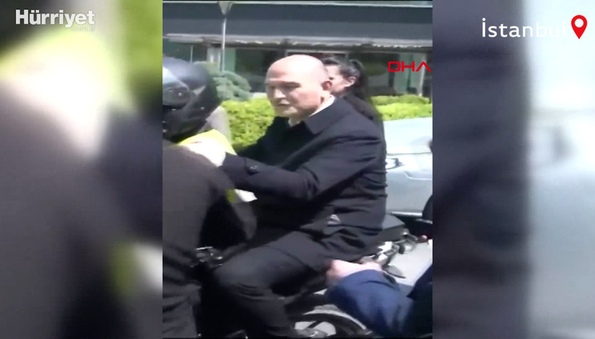 Bakan Soylu Zeytinburnundaki programına motosikletle gitti