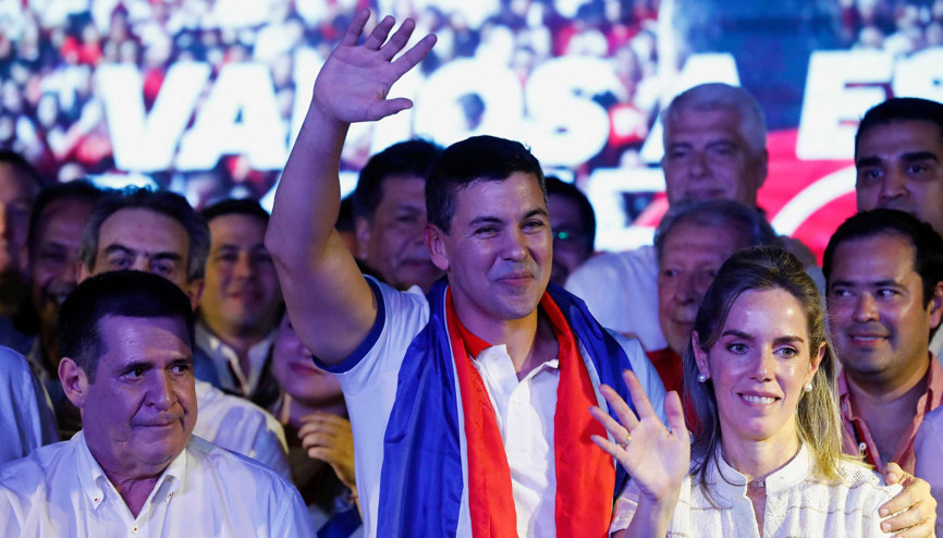 Paraguay’ın yeni başkanı Santiago Pena oldu