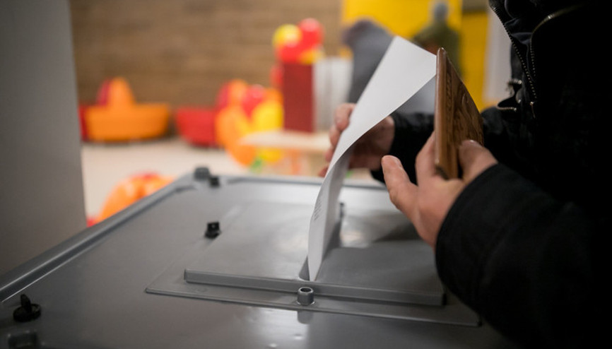 Seçimlerde oy pusulası fotoğrafı paylaşmanın cezası nedir 2023 ay pusulası fotoğrafı paylaşmak yasak mı, serbest mi İşte uygulanan ceza