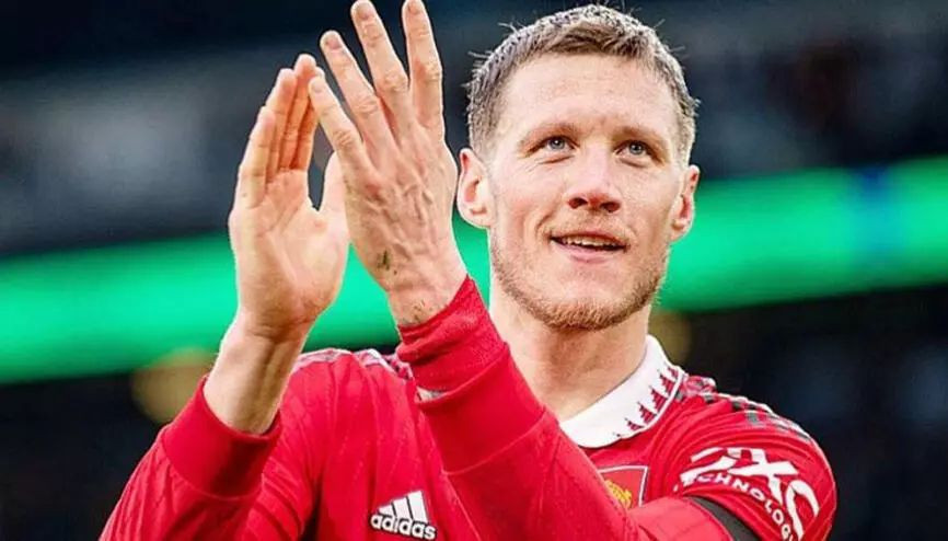 UEFA’dan Manchester United’e limit Sadece 100 milyon Euro ve Weghorsta gün doğdu...
