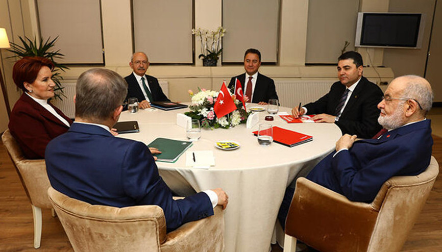 Millet İttifakı liderleri toplantı için CHP Genel Merkezine geldi