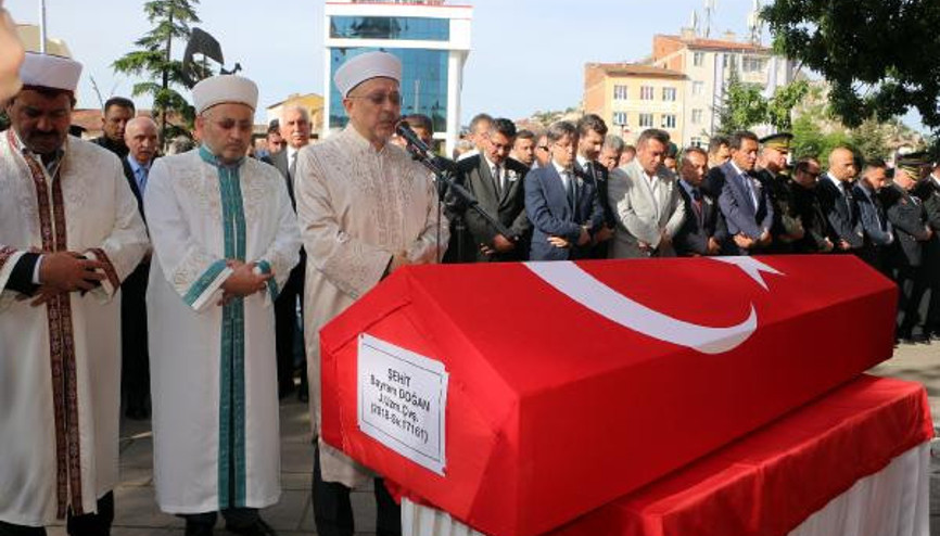 Şehit Uzman Çavuş Doğan, son yolculuğuna uğurlandı