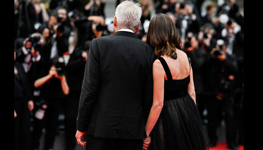 Yılların evli ve mutlu çiftini zorla ayırdılar : Salona el ele girmişlerdi