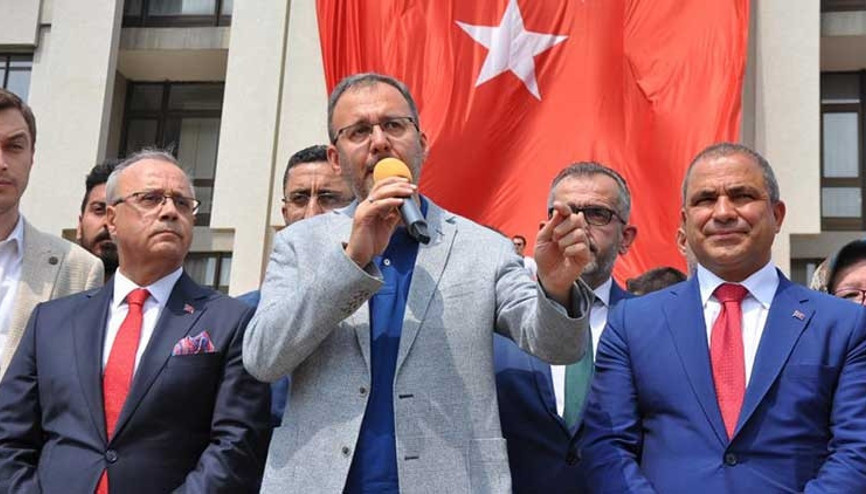 Bakan Kasapoğlu, Manisalılardan Cumhurbaşkanı Erdoğan için rekor oy istedi
