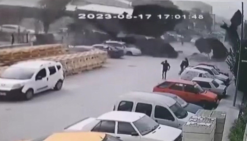 Çatıdan kopan parçalar üzerine düştü 5 gün sonra hayatını kaybetti