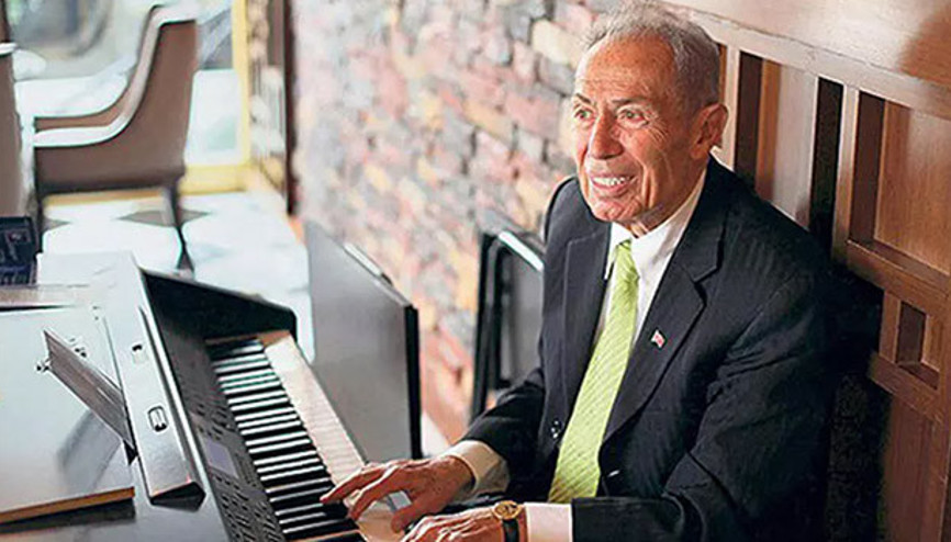 İlham Gencer kimdir kaç yaşında neden vefat etti Türk müziğinin efsane ismi İlham Gencerin hayatı ve biyografisi hakkında bilgiler