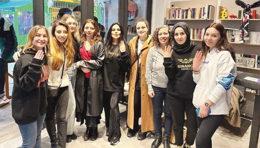 Binance Kadın Akademisi  ilk mezunlarını verdi