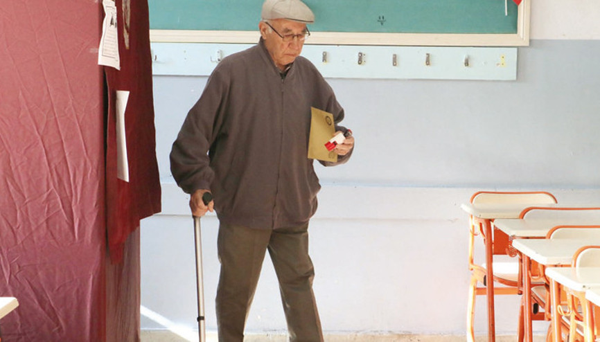 Seçimin bastonlu kahramanları