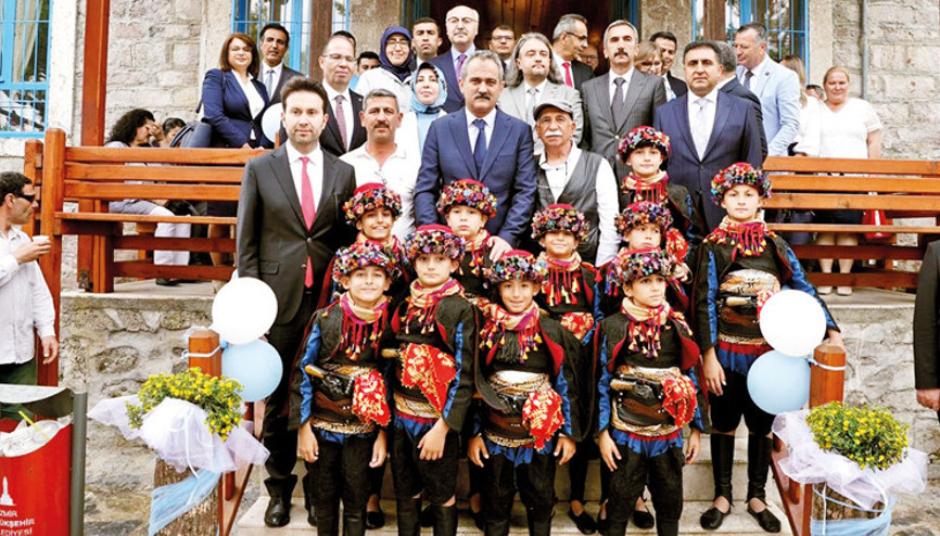 1500 köy okulu aynı anda açıldı