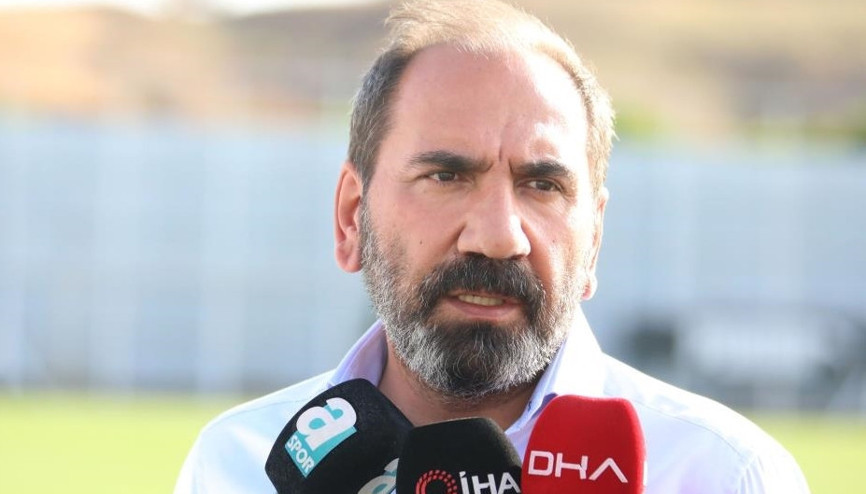 Sivasspor’da Mecnun Otyakmaz tekrar başkan adayı oluyor Sivasspor’da Mecnun Otyakmaz tekrar başkan adayı oluyor