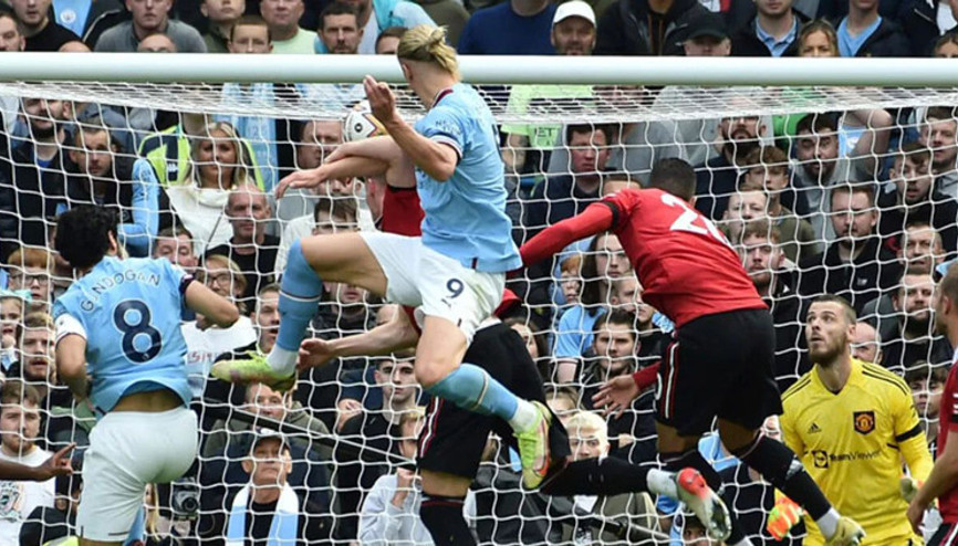 İngilterede 1.9 milyar euroluk randevu: Manchester City-Manchester United