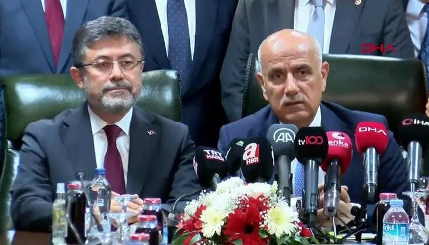 Vahit Kirişci, Tarım ve Orman Bakanlığı görevini İbrahim Yumaklıya devretti