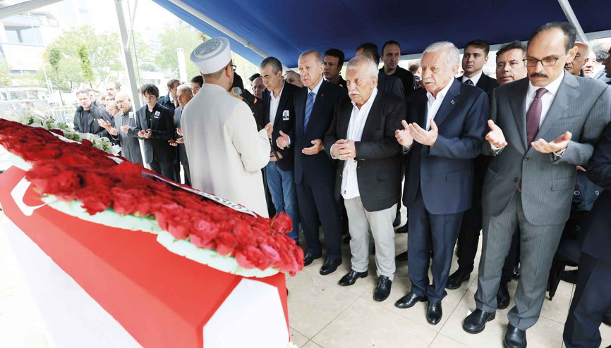 Gazeteci Mehmet Barlas uğurlandı