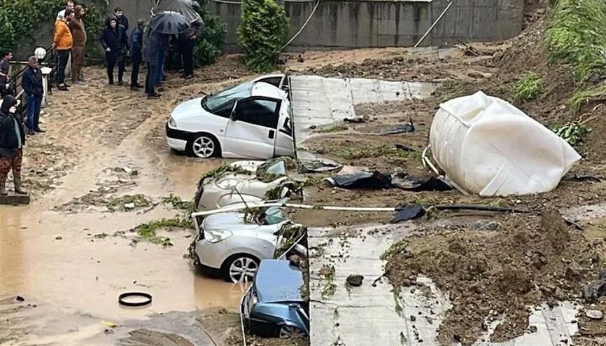 Samsun’da hasar tespit ve temizlik çalışması başladı