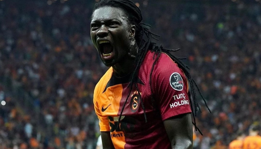 Galatasaraydan Bafetimbi Gomise veda