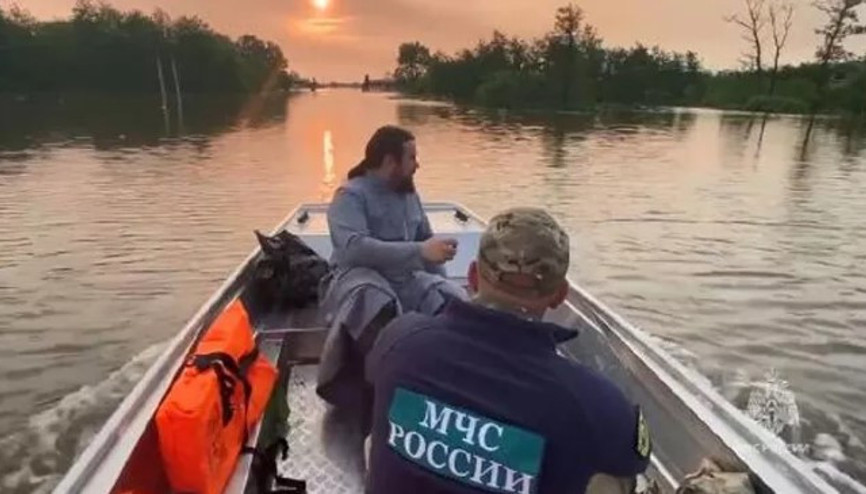 Hersonun Rusya kontrolündeki bölgelerinde kurtarma çalışmaları sürüyor