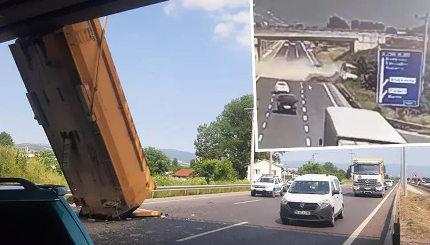 Damperi açık kalan kamyon üst geçide takıldı O anlar kamerada