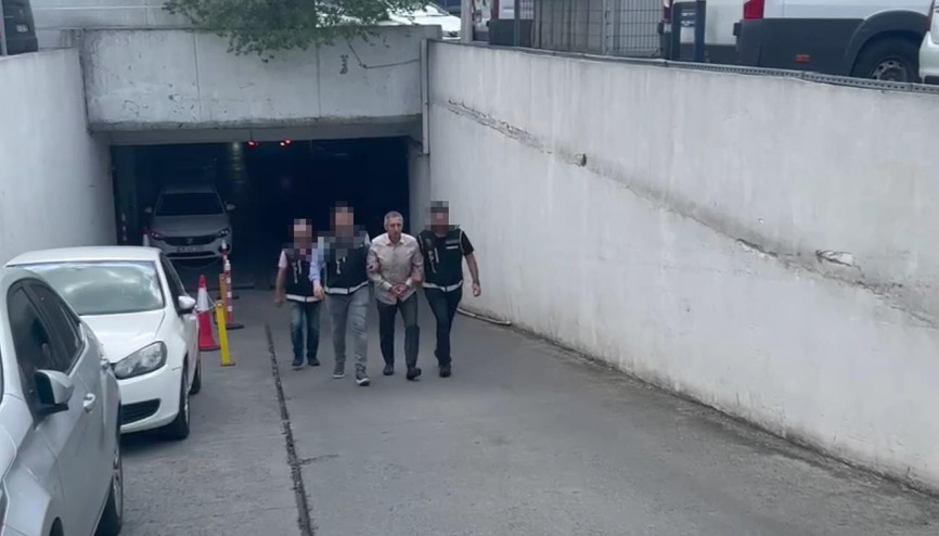 Suç örgütü lideri İlyas Saralın kırmızı bülten kararından 1 gün sonra yakalandığı ortaya çıktı