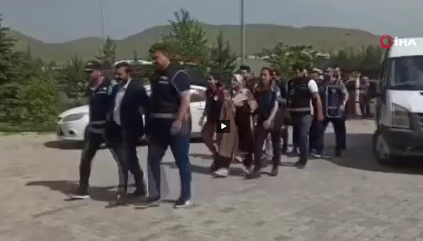 Patnos’ta aralarında belediye başkanının da bulunduğu 5 kişi tutuklandı