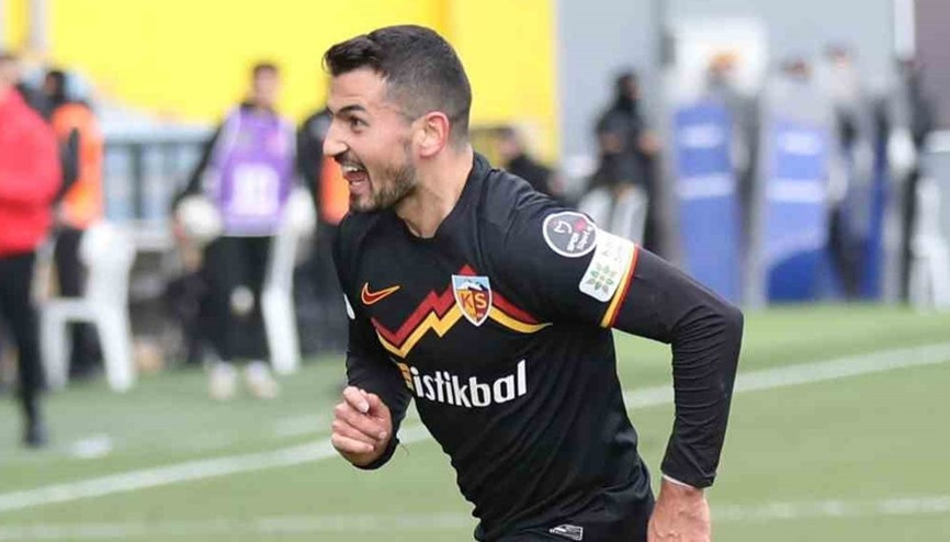 Kayserisporda Emrah Başsan takımdan ayrıldı
