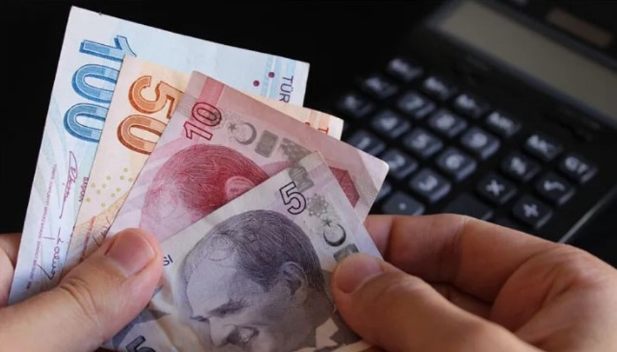 AK Parti Grup Başkanvekili Emin Akbaşoğlu: İlk teklif memur maaşı düzenlemesi