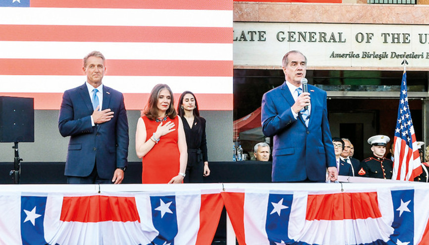 ABD’nin İstanbul’da bağımsızlık günü: ‘İlişkiler uzaya dayandı’