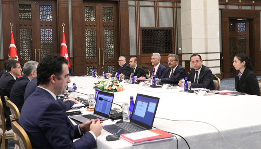 Ekonomi Koordinasyon Kurulu toplandı... Cumhurbaşkanı Yardımcısı Yılmaz ve Bakan Şimşekten önemli açıklamalar
