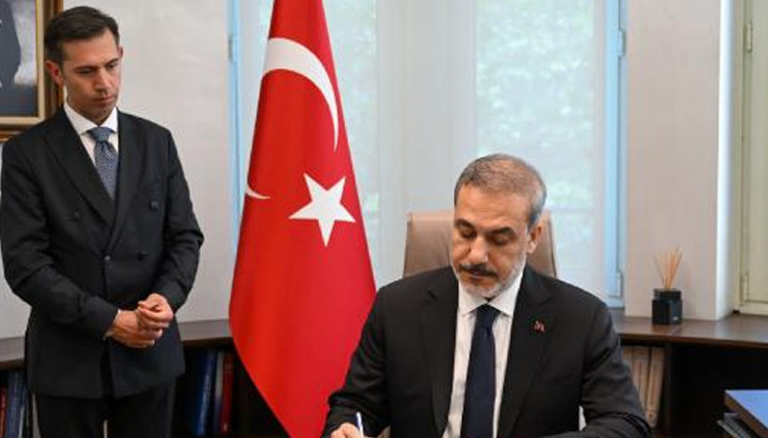 Dışişleri Bakanı Fidan, Berlusconi’nin cenazesine katıldı