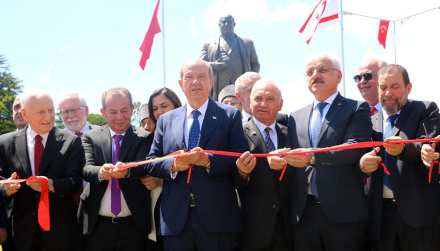 KKTC Cumhurbaşkanı Tatar: Türk askeri ilelebet adada kalacak KKTC Cumhurbaşkanı Tatar: Türk askeri ilelebet adada kalacak