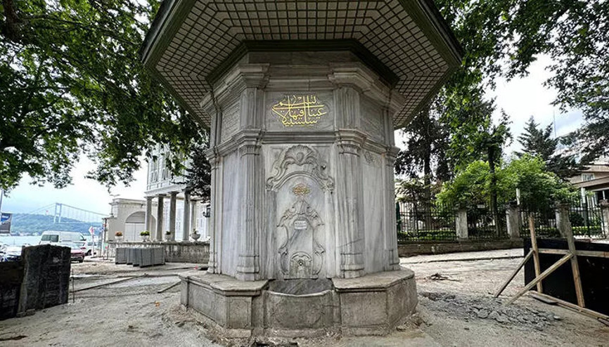 Tarihi Emirgan Çeşmesine kepçeli zarar iddiası
