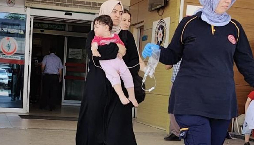 Bulaşık parlatıcısı içen Zümrüt bebek, hastaneye kaldırıldı