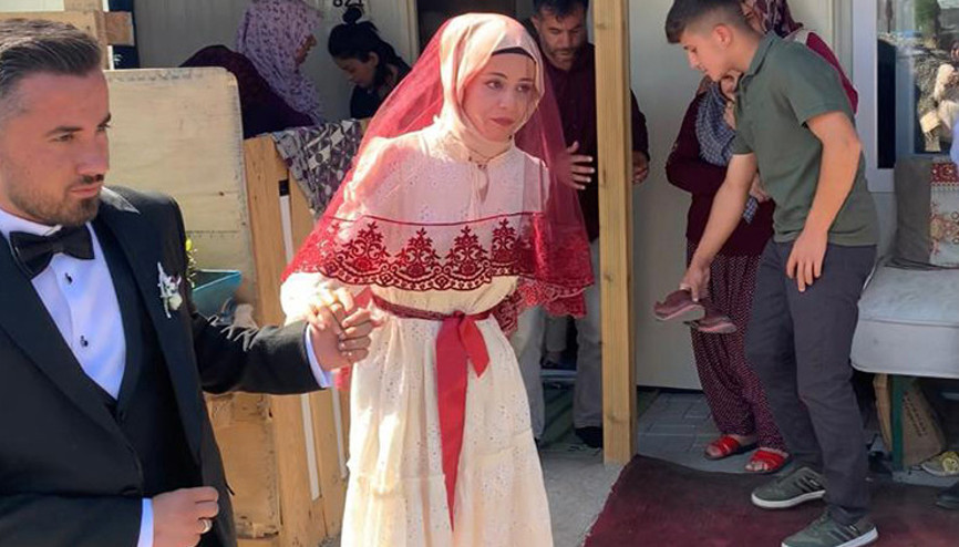Konteyner kentten gelin çıktı Konteyner kentten gelin çıktı