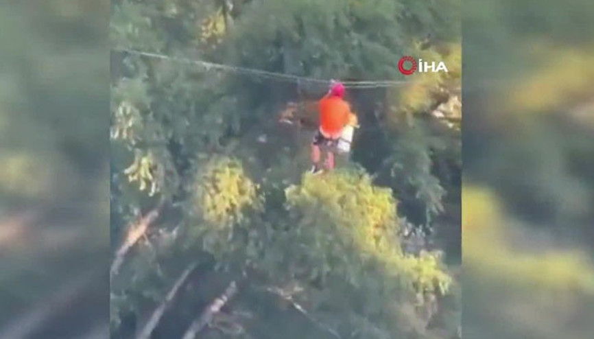 Meksika’da zipline kazası: 6 yaşındaki çocuk 12 metre yükseklikten göle düştü