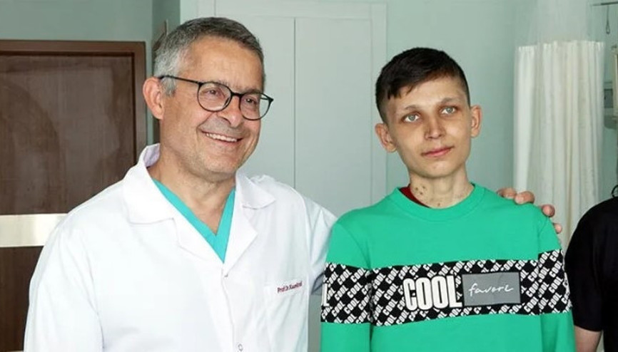 Genç Muhammetin yeni kalbiyle ilk bayramı