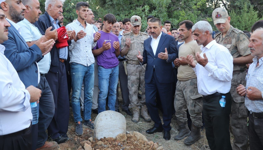 Şehit güvenlik korucusu son yolculuğuna uğurlandı