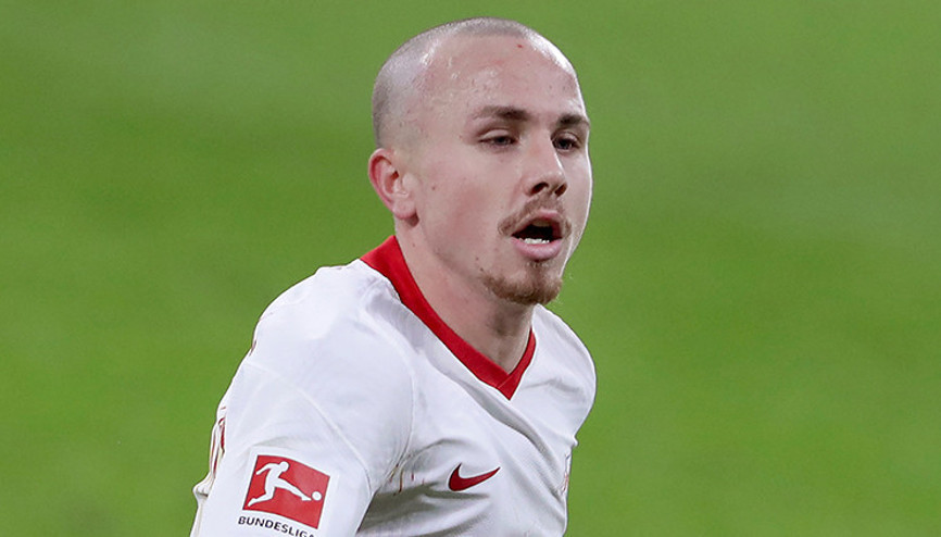 Son Dakika: Galatasarayda sol bek heyecanı Angelino transferi an meselesi...