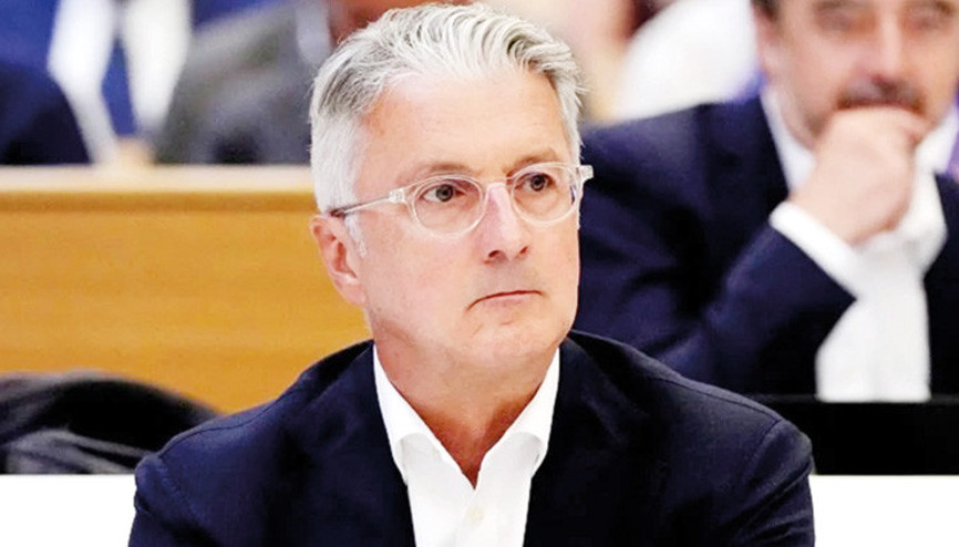 VW dizel skandalında hapisten kurtuldu