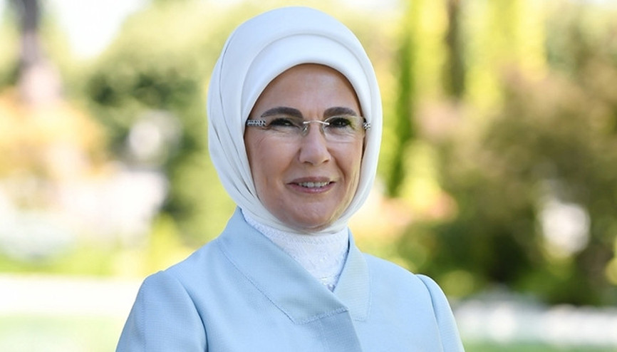 Emine Erdoğandan Koruyucu Aile Günü mesajı