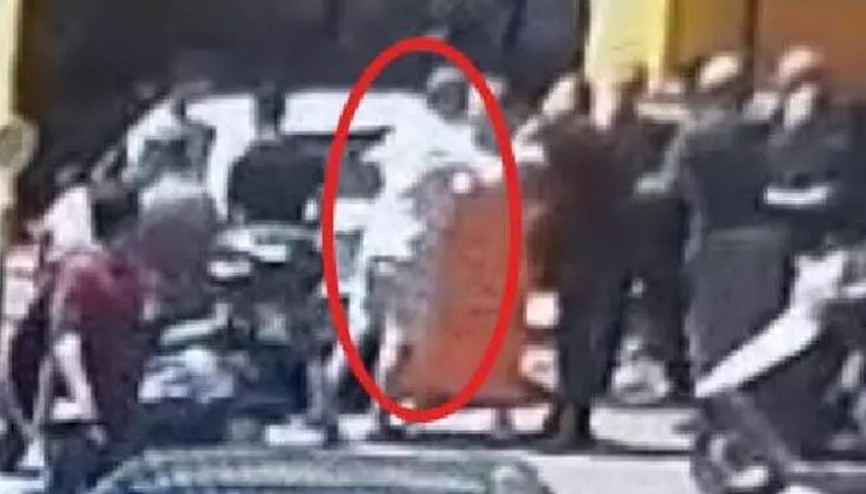 Öldüren yumruk kamerada Torununu korumak isterken canından oldu