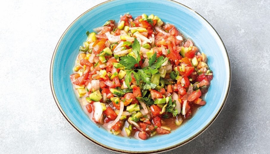 Çoban salatası mı cacık mı